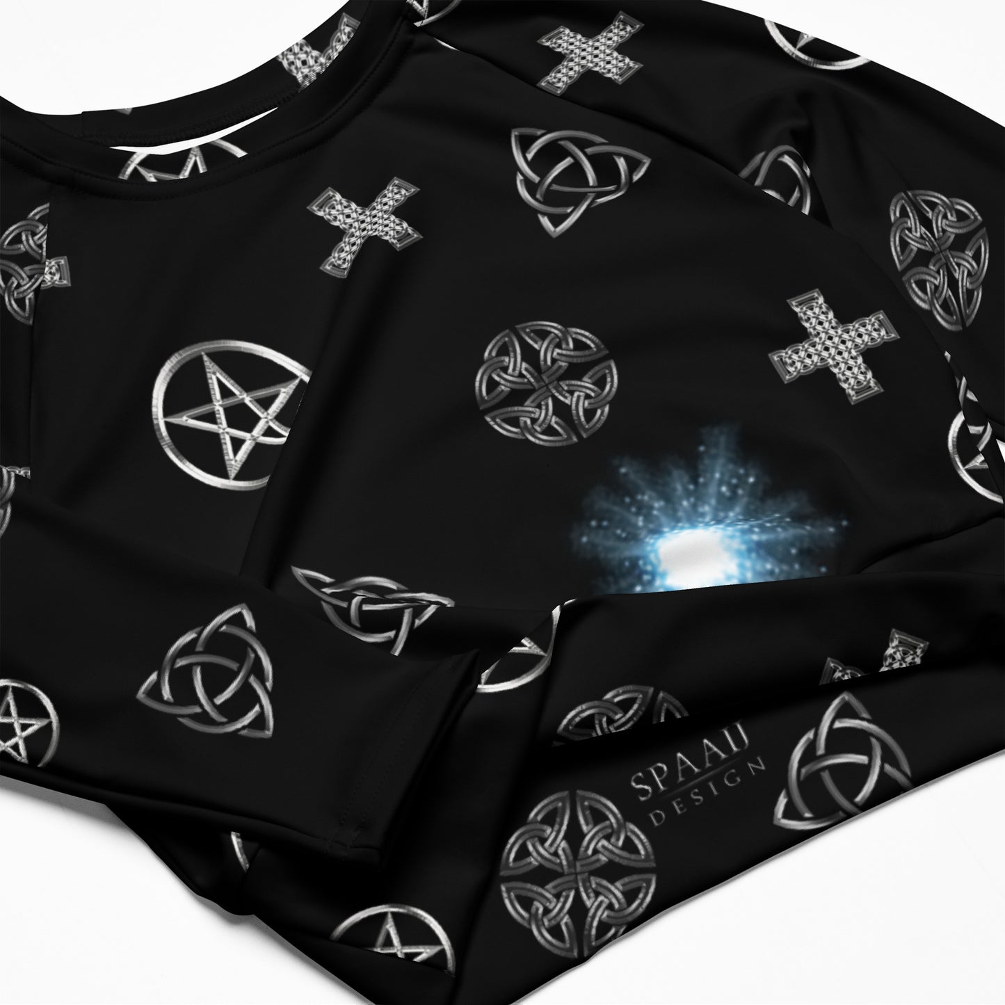 Wicca Celtic Symbol long-sleeve crop top